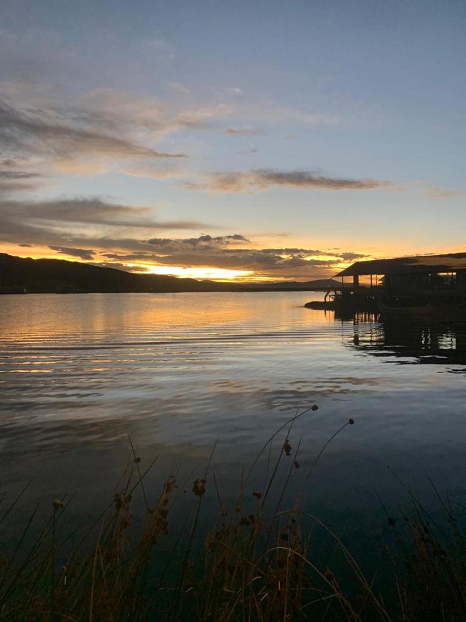 Uros Aruma-Uro On Uros Floating Islands Hotel Puno Buitenkant foto